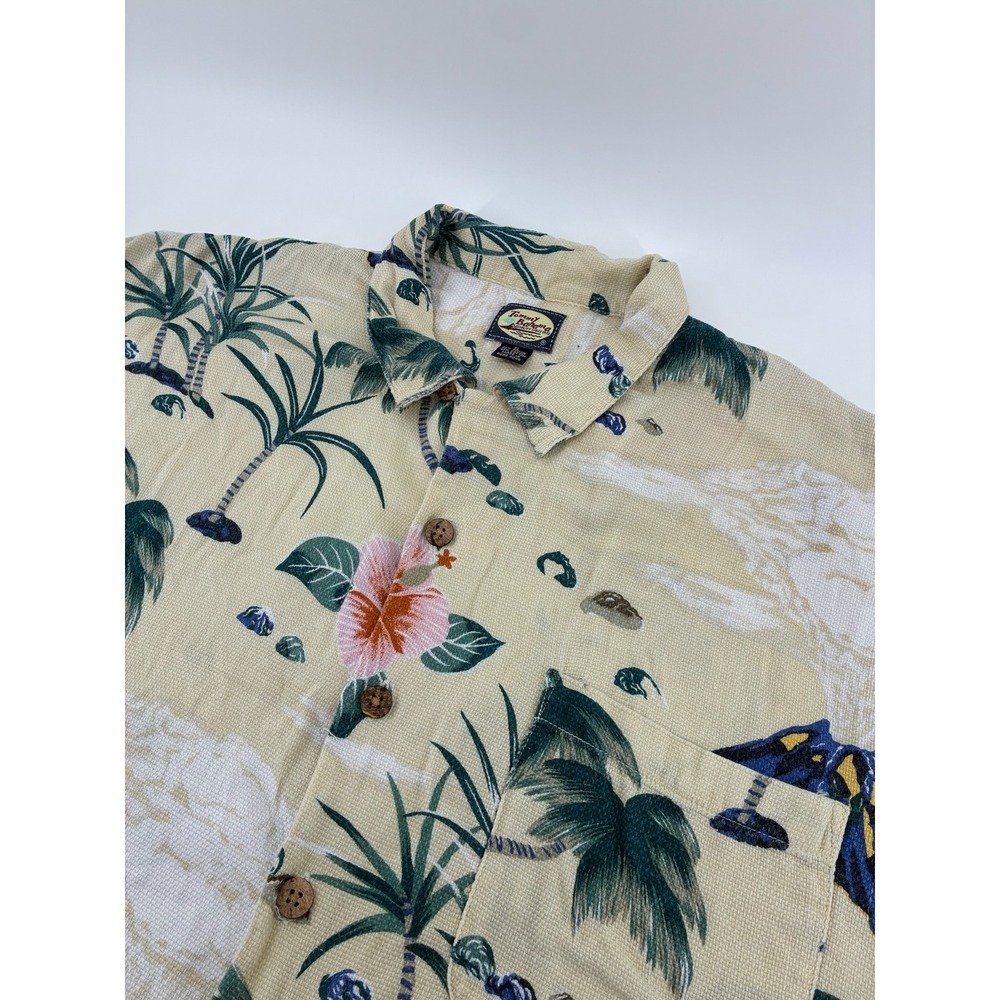 Tommy Bahama Mens XL Tropical Volcano Island Print Rayon Cotton Button Up Shirt